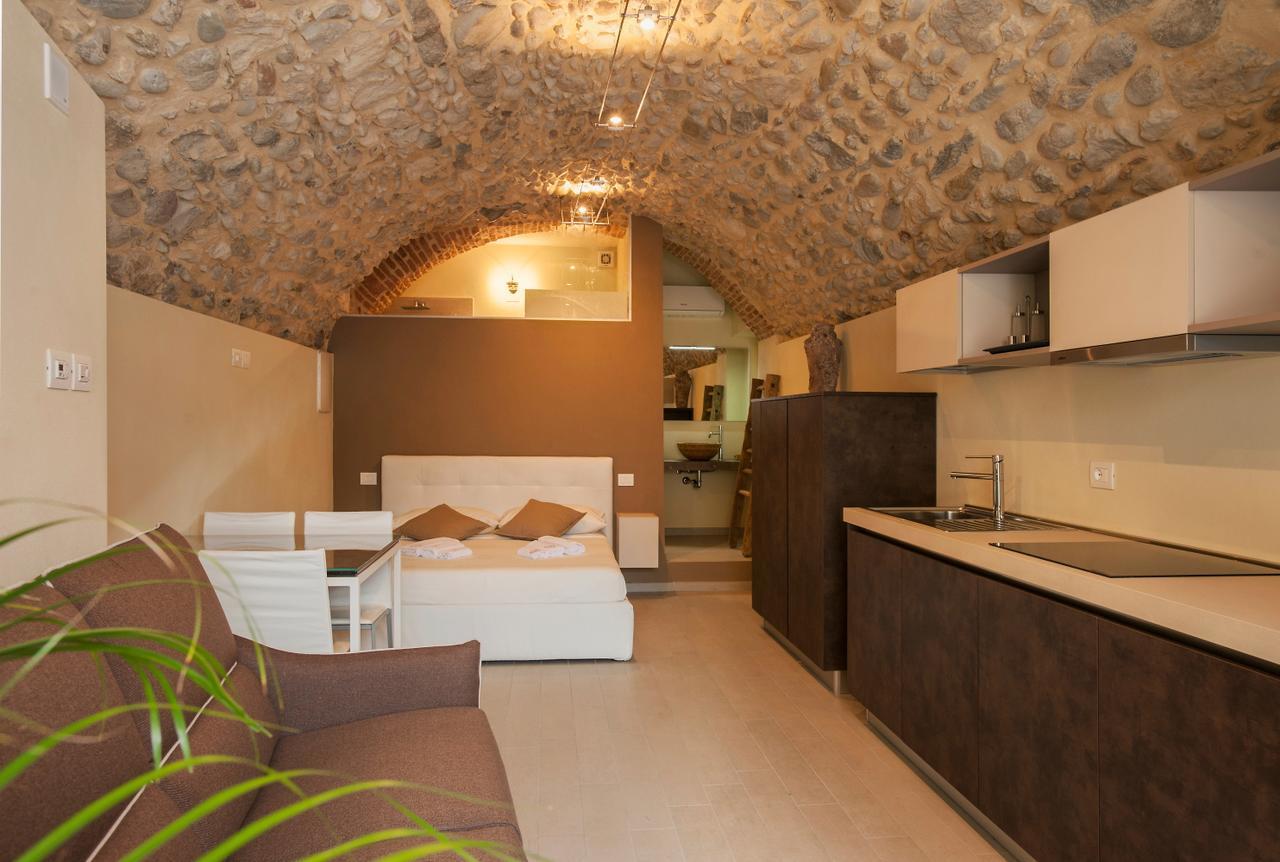 La Bellavita Del Garda Luxury Apartments San Felice del Benaco Exterior photo